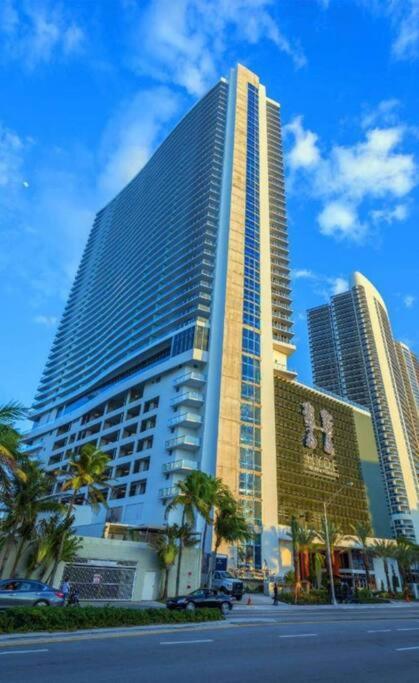 Direct Oceanfront Condo - Hyde Resort هوليوود المظهر الخارجي الصورة